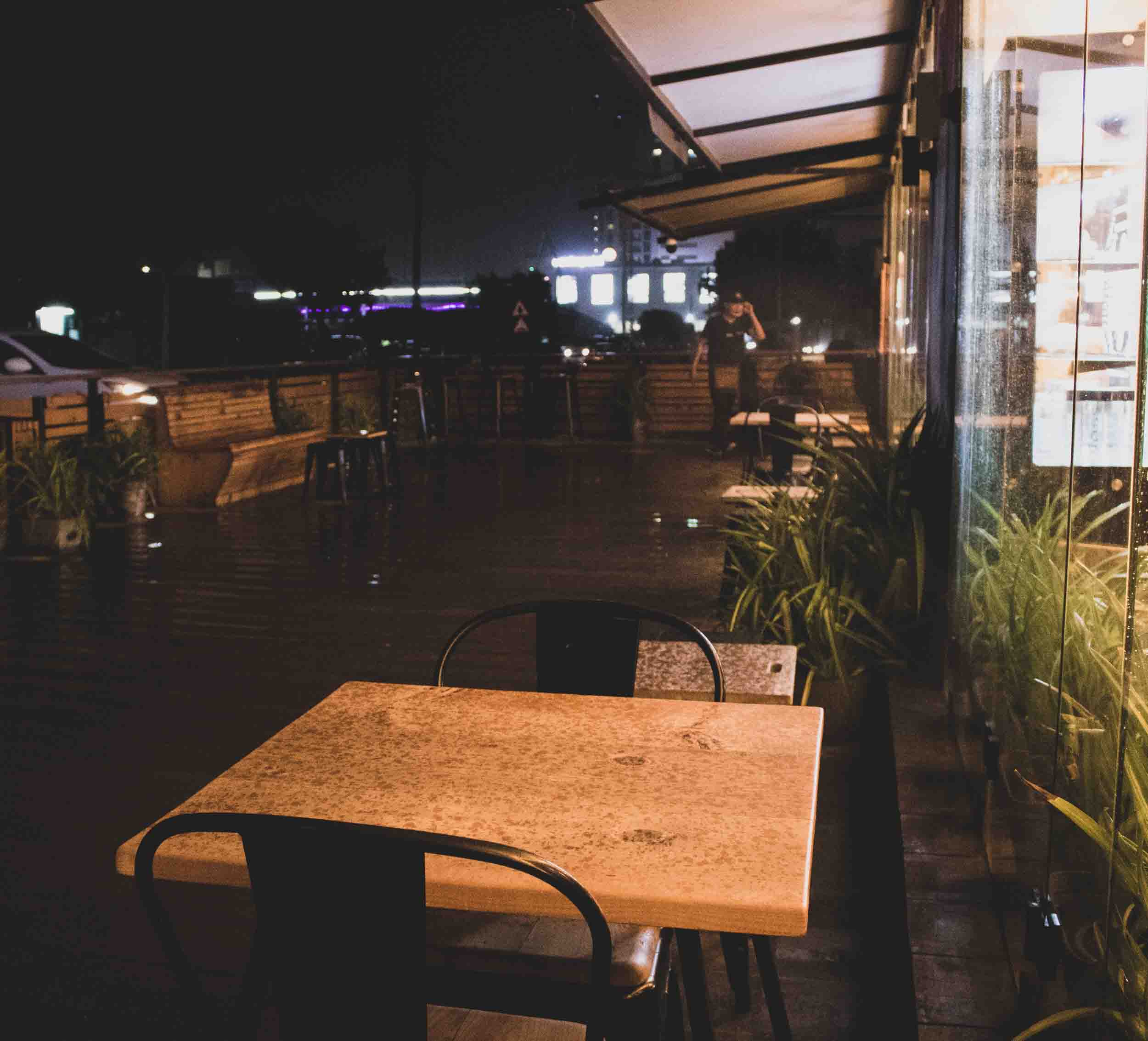 Enjoy your meal in relaxing environment